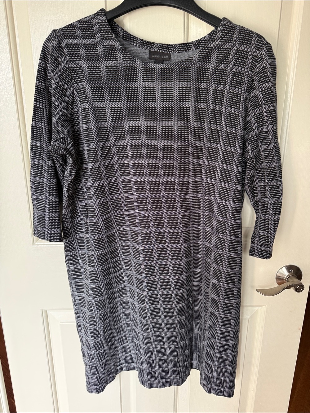 J. Jill Black and Gray Checked Knit 3/4 Sleeve Shift Dress-Size L